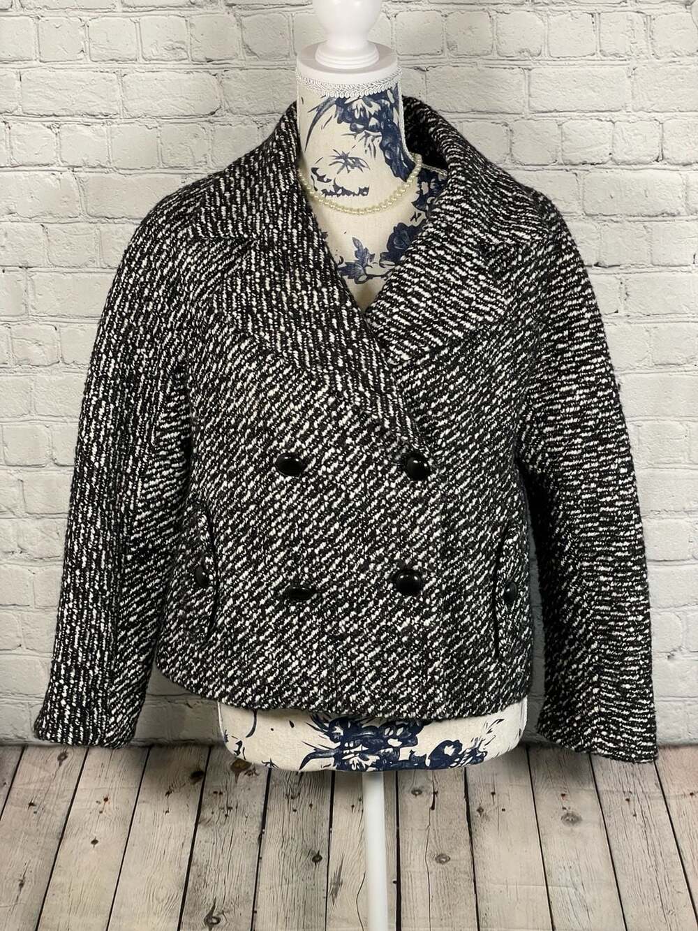 Talbots Black & White Alpaca/Wool Blend Double Breasted Cropped Jacket Size 8P